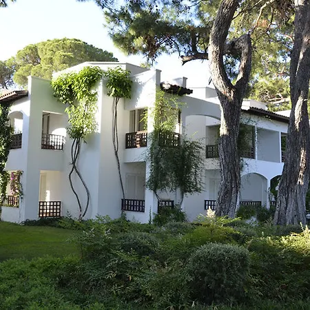 Emelda Sun Club Resort 5*