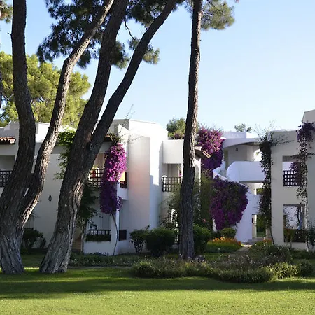 Resort Emelda Sun Club 5*