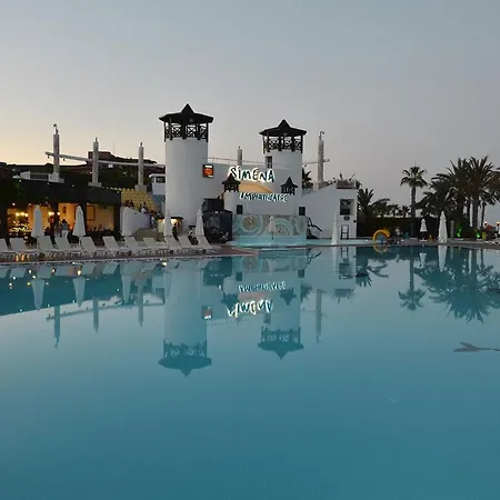 Resort Emelda Sun Club