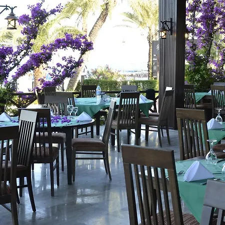 Emelda Sun Club Resort Kemer