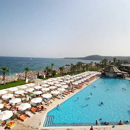 Emelda Sun Club Resort 5*